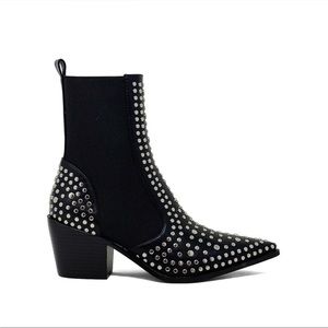 Shu Shop black boots